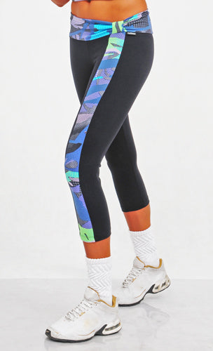 Camo Active sports capri