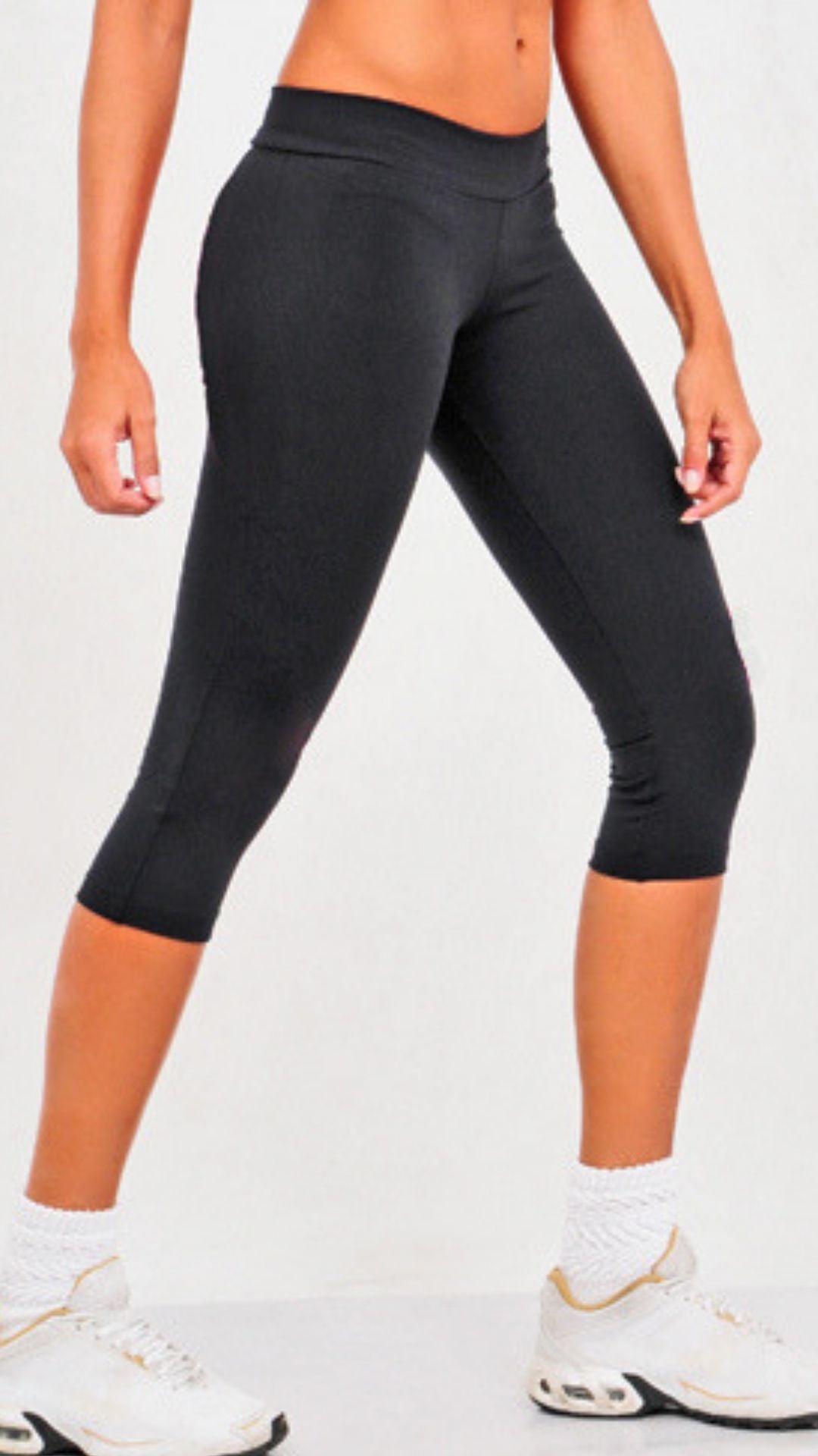 ESSENTIAL FITNESS CAPRI